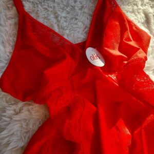 Body rojo_ Encaje